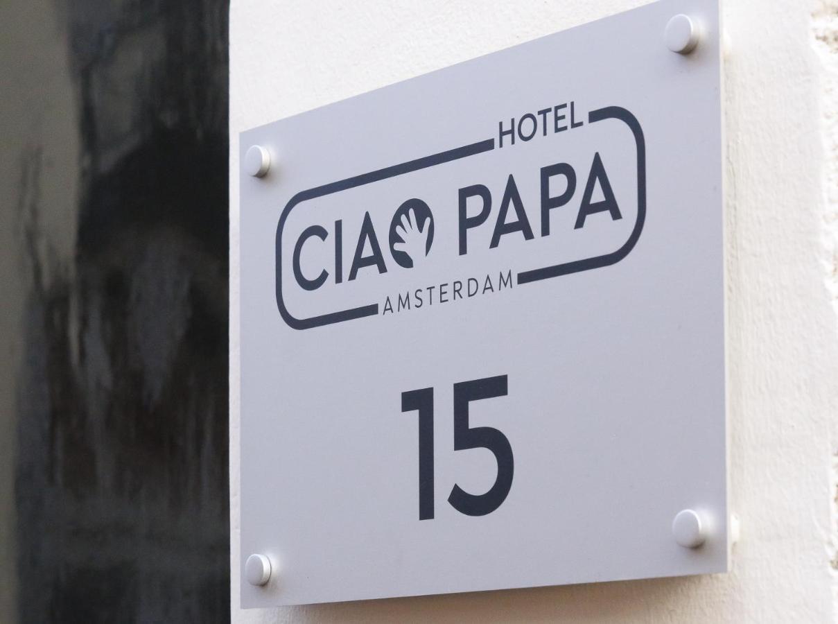Ciao Papa Hotel Amsterdam Central Station 外观 照片
